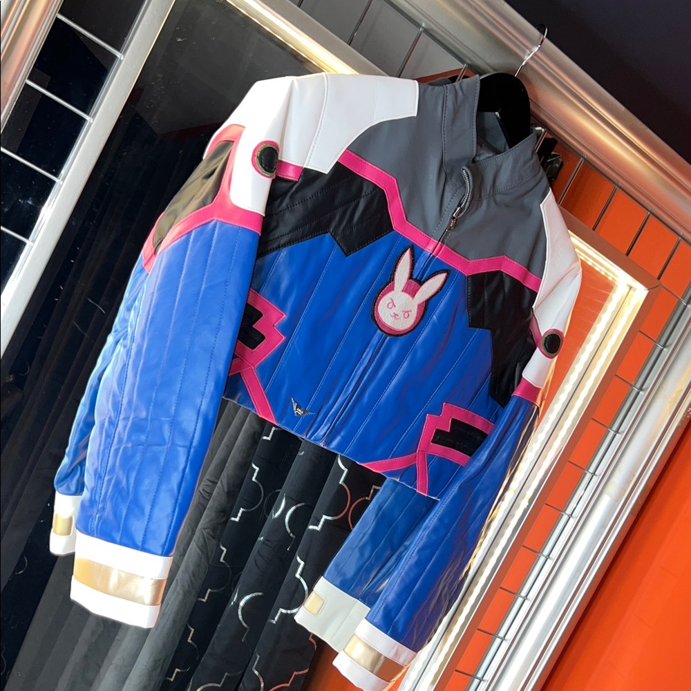 🐰 Luca Designs D.Va "MEKA" Leather Jacket - Brand New NWT - Size 2XL (Fits XL) 🐰